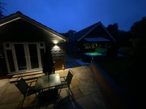 Luxury 5* Woodland Retreat, In The Woods.